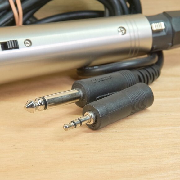 Takstar DM-3.9 Dynamic Microphone / Cardioid / Tested & Working - Picture 5 of 5